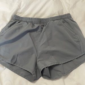 Under armour dri fit athletic shorts